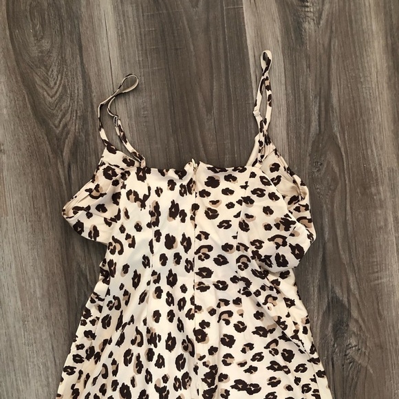 Forever 21 cream cheetah print cowl neck dress size small - Picture 5 of 6